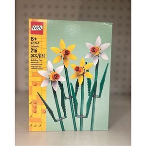 Lego 40747 Botanicals Flowers Daffodils Building Toy 216 Pieces